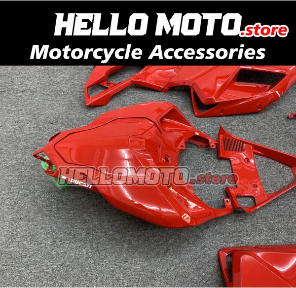 Ducati Superbike 848/1098/1198 2007-2012 Fairing P/N 6D4 Ducati Superbike 848/1098/1198 2007-2012 Fairing P/N 6D4