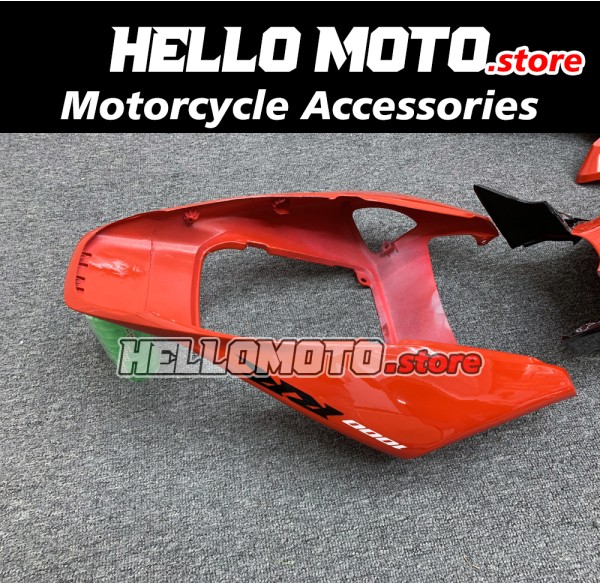 Honda CBR 1000RR 2004-2005 Fairing P/N 1F20 Honda CBR 1000RR 2004-2005 Fairing P/N 1F20