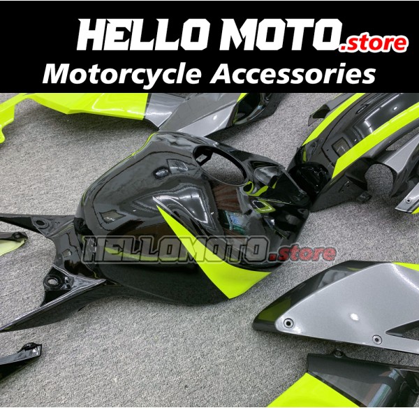 Honda CBR 1000RR 2004-2005 Fairing P/N 1F28 Honda CBR 1000RR 2004-2005 Fairing P/N 1F28