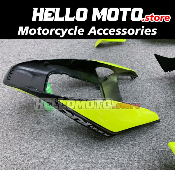 Honda CBR 1000RR 2004-2005 Fairing P/N 1F28 Honda CBR 1000RR 2004-2005 Fairing P/N 1F28