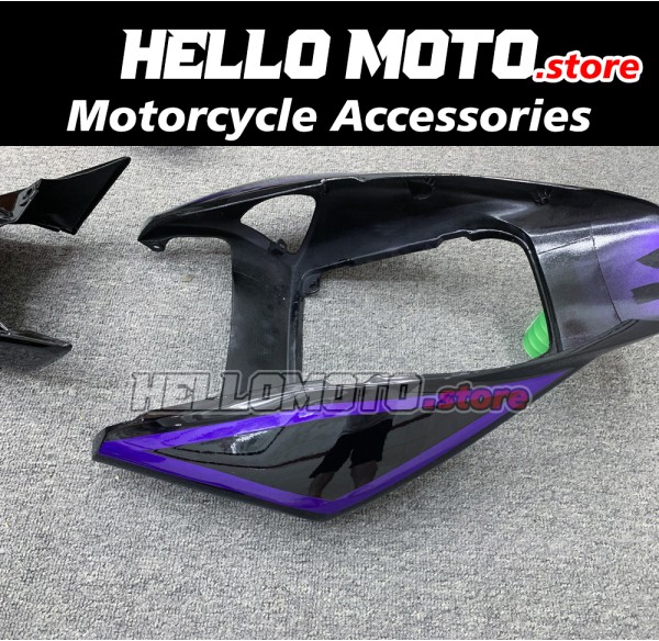 Honda CBR 1000RR 2004-2005 Fairing P/N 1F30 Honda CBR 1000RR 2004-2005 Fairing P/N 1F30