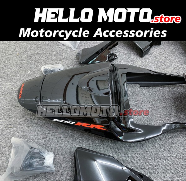 Honda CBR 600RR 2003-2004 Fairing P/N 1A28 Honda CBR 600RR 2003-2004 Fairing P/N 1A28