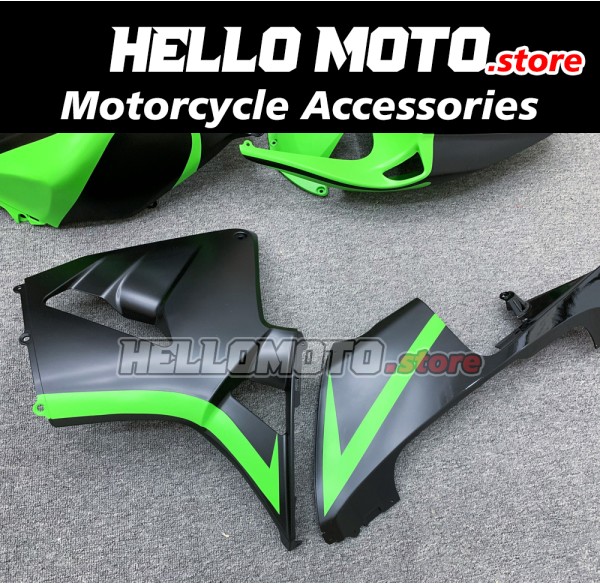Honda CBR 600RR 2005-2006 Fairing P/N 1B44 Honda CBR 600RR 2005-2006 Fairing P/N 1B44