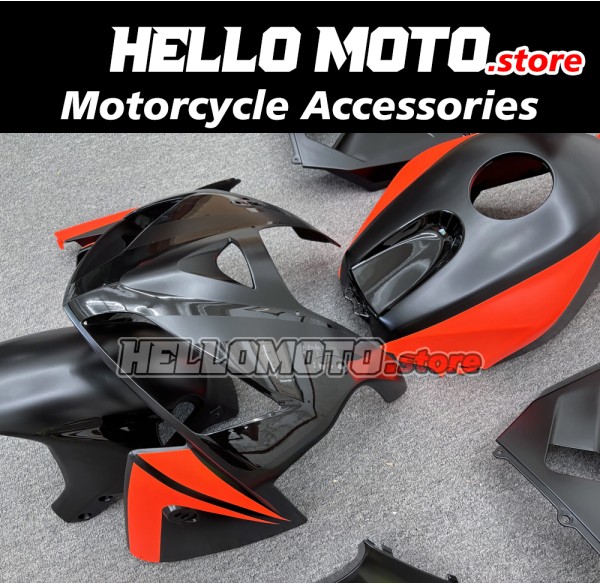Honda CBR 600RR 2005-2006 Fairing P/N 1B52 Honda CBR 600RR 2005-2006 Fairing P/N 1B52