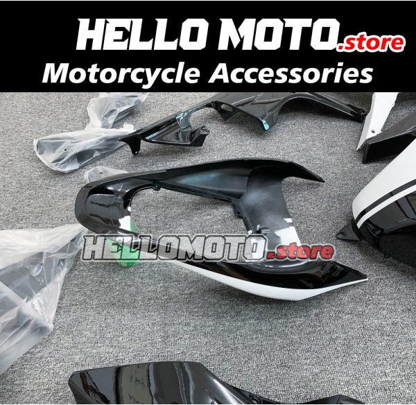 Honda CBR 600RR 2007-2008 Fairing P/N 1C35 Honda CBR 600RR 2007-2008 Fairing P/N 1C35