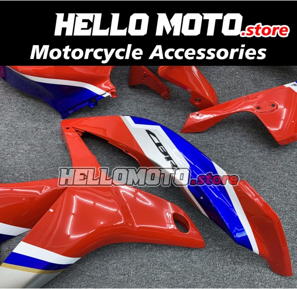Honda CBR 600RR 2007-2008 Fairing P/N 1C42 Honda CBR 600RR 2007-2008 Fairing P/N 1C42