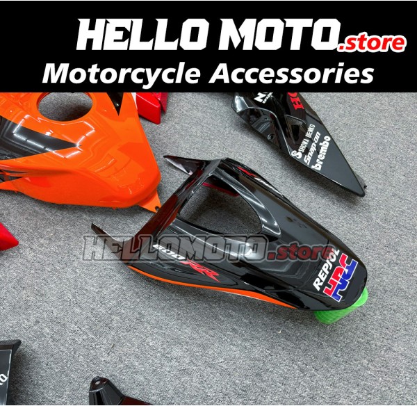 Honda CBR 600RR 2007-2008 Fairing P/N 1C60 Honda CBR 600RR 2007-2008 Fairing P/N 1C60