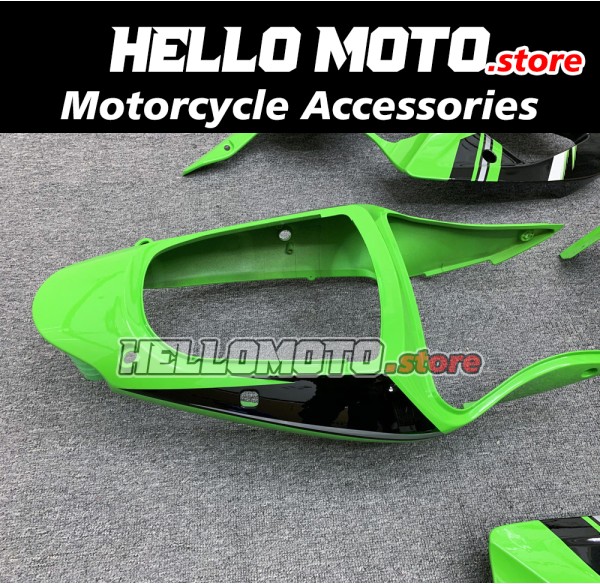 Kawasaki ZX-6R 636 2000-2002 / ZZR 600 2006-2008 Fairing P/N 4B7 Kawasaki ZX-6R 636 2000-2002 / ZZR 600 2006-2008 Fairing P/N 4B7