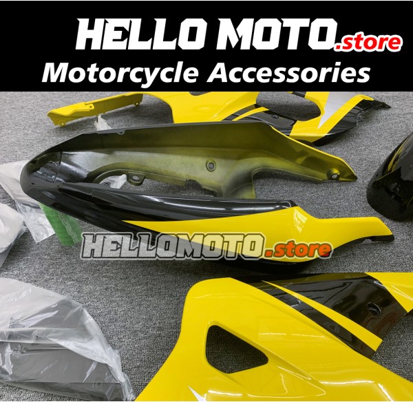 Suzuki GSX-R 600 2001-2003 / GSX-R 750 2000-2003 Fairing P/N 2B7 Suzuki GSX-R 600 2001-2003 / GSX-R 750 2000-2003 Fairing P/N 2B7