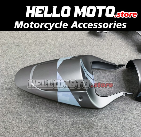 Suzuki GSX-R 600 2001-2003 / GSX-R 750 2000-2003 Fairing P/N 2B12 Suzuki GSX-R 600 2001-2003 / GSX-R 750 2000-2003 Fairing P/N 2B12