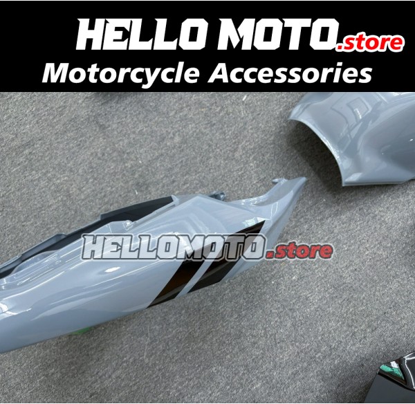 Suzuki GSX-R 600/750 2004-2005 Fairing P/N 2C22 Suzuki GSX-R 600/750 2004-2005 Fairing P/N 2C22