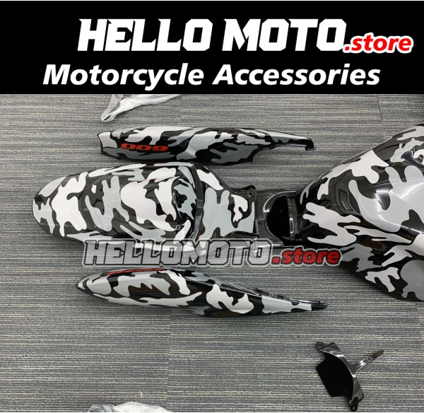 Suzuki GSX-R 600/750 2006-2007 Fairing P/N 2D32 Suzuki GSX-R 600/750 2006-2007 Fairing P/N 2D32