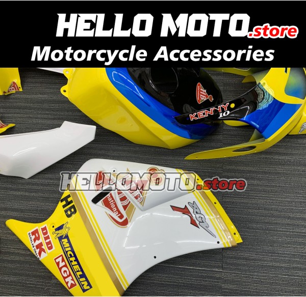 Suzuki RGV250 VJ21 1988-1990 Fairing P/N 2T2 Suzuki RGV250 VJ21 1988-1990 Fairing P/N 2T2