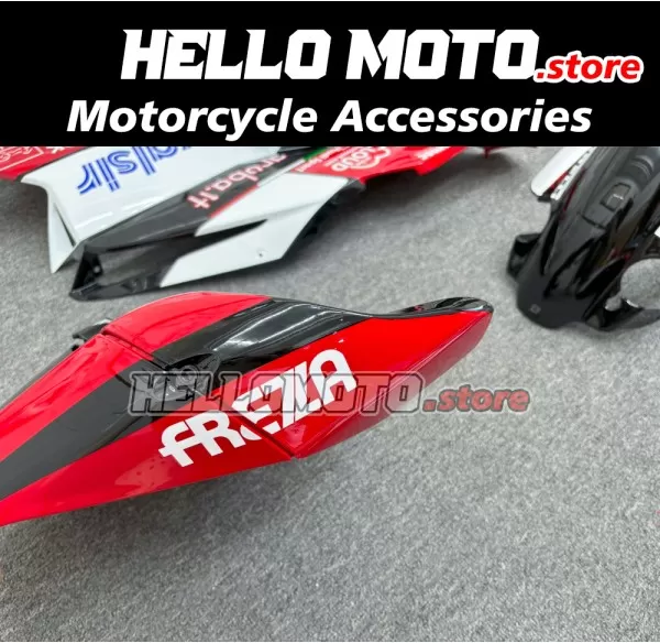 Ducati Superbike 749/999 2003-2004 Fairing P/N 6B5