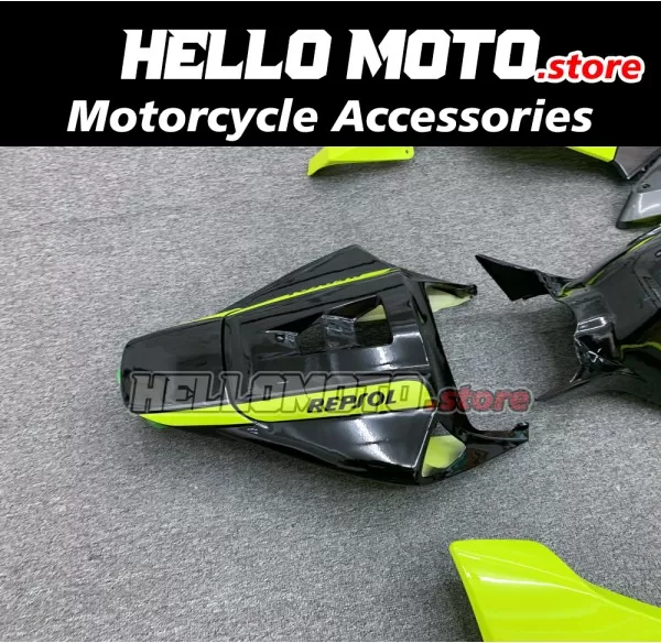 Honda CBR 1000RR 2004-2005 Fairing P/N 1F28