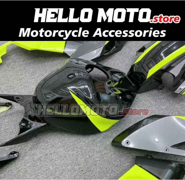 Honda CBR 1000RR 2004-2005 Fairing P/N 1F28
