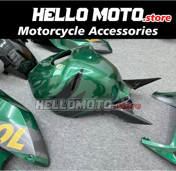 Honda CBR 1000RR 2004-2005 Fairing P/N 1F10 Honda CBR 1000RR 2004-2005 Fairing P/N 1F10