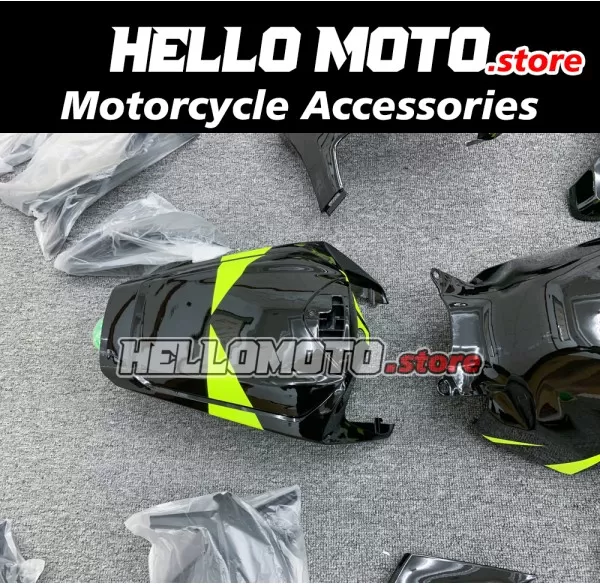 Honda CBR 1000RR 2008-2011 Fairing P/N 1H17 Honda CBR 1000RR 2008-2011 Fairing P/N 1H17