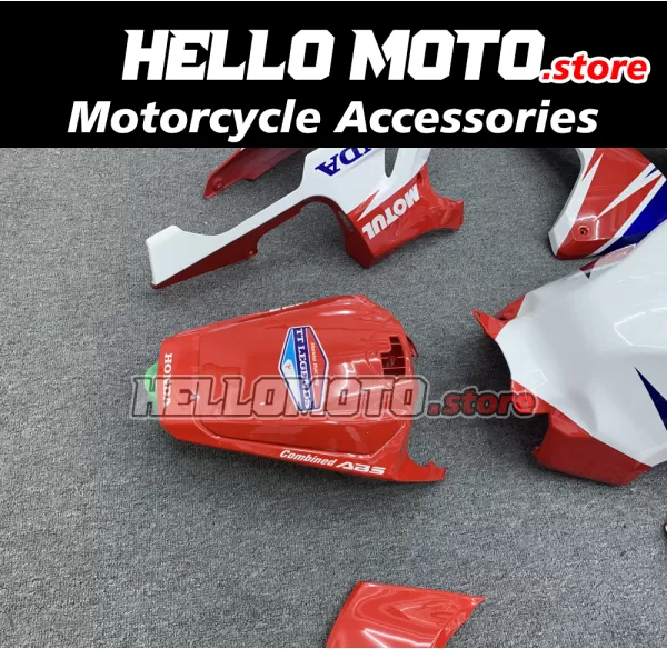 Honda CBR 1000RR 2008-2011 Fairing P/N 1H24 Honda CBR 1000RR 2008-2011 Fairing P/N 1H24