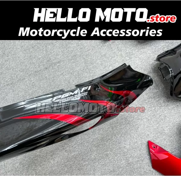 Honda CBR 1100XX SuperBlackBird 1997-2007 Fairing P/N 1AH1