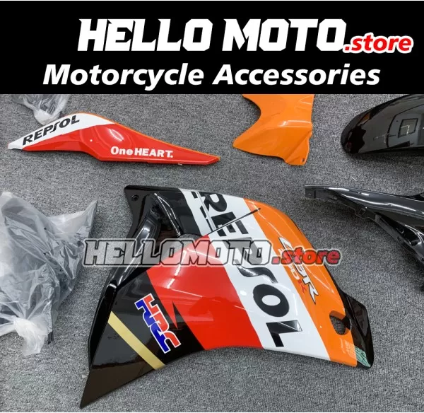 Honda CBR 250R MC41 2011-2015 Fairing P/N 1R5 Honda CBR 250R MC41 2011-2015 Fairing P/N 1R5