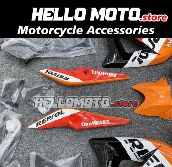 Honda CBR 250R MC41 2011-2015 Fairing P/N 1R5 Honda CBR 250R MC41 2011-2015 Fairing P/N 1R5