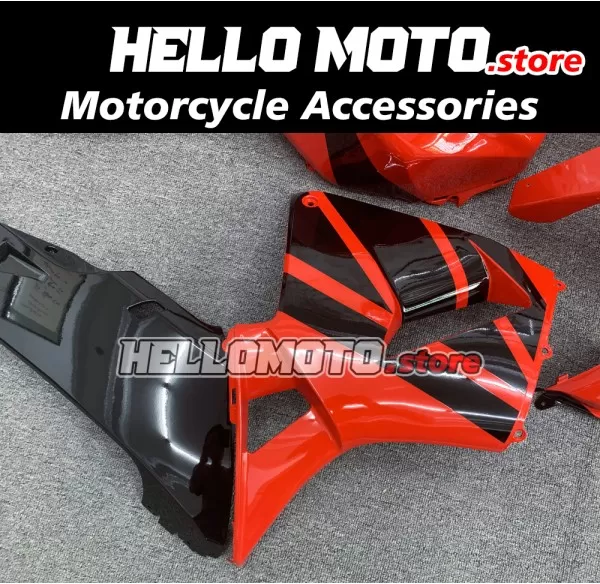 Honda CBR 600RR 2005-2006 Fairing P/N 1B25 Honda CBR 600RR 2005-2006 Fairing P/N 1B25
