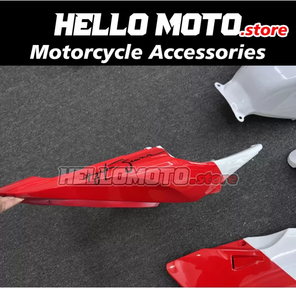 Honda CBR 600RR 2005-2006 Fairing P/N 1B48 Honda CBR 600RR 2005-2006 Fairing P/N 1B48
