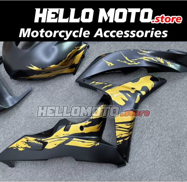 Honda CBR 600RR 2007-2008 Fairing P/N 1C31 Honda CBR 600RR 2007-2008 Fairing P/N 1C31