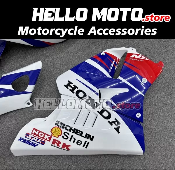 Honda NSR250R PGM-4 MC28 1994-1996 Fairing P/N 1AU4 Honda NSR250R PGM-4 MC28 1994-1996 Fairing P/N 1AU4
