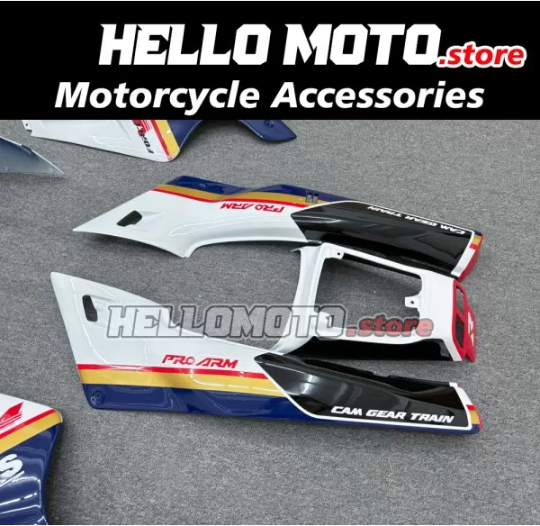 Honda VFR 400 R NC24 1987-1988 Fairing P/N 1AK2
