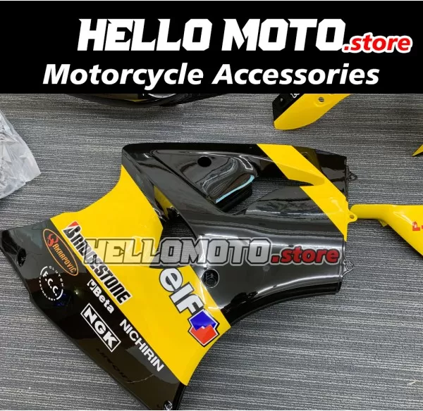 Kawasaki ZX-6R 636 2000-2002 / ZZR 600 2006-2008 Fairing P/N 4B4 Kawasaki ZX-6R 636 2000-2002 / ZZR 600 2006-2008 Fairing P/N 4B4
