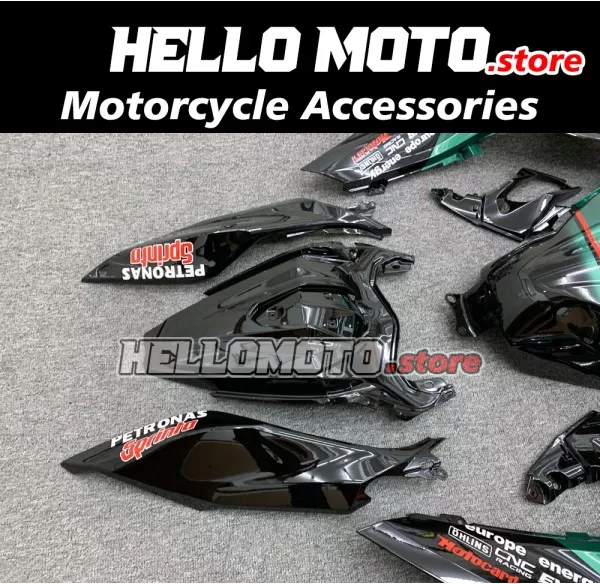 Kawasaki Ninja 400 2018-2024 Fairing P/N 4X62