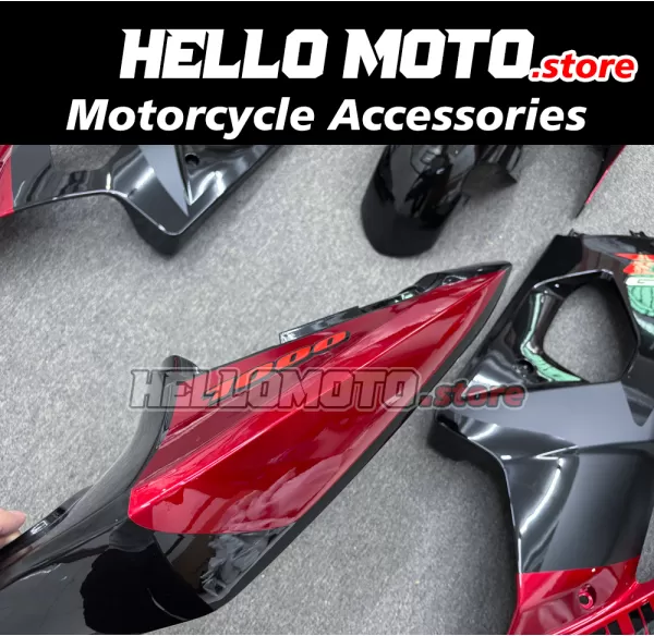 Suzuki GSX-R 1000 2003-2004 Fairing P/N 2AE7 Suzuki GSX-R 1000 2003-2004 Fairing P/N 2AE7
