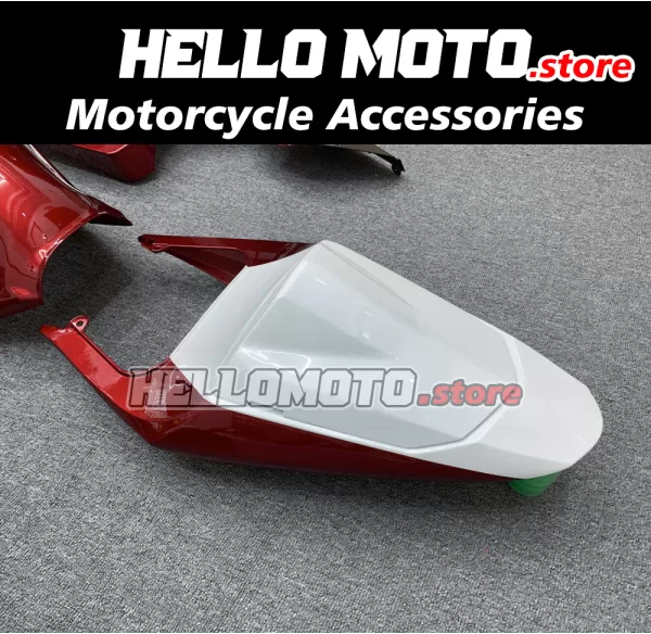 Suzuki GSX-R 600/750 2004-2005 Fairing P/N 2C18 Suzuki GSX-R 600/750 2004-2005 Fairing P/N 2C18