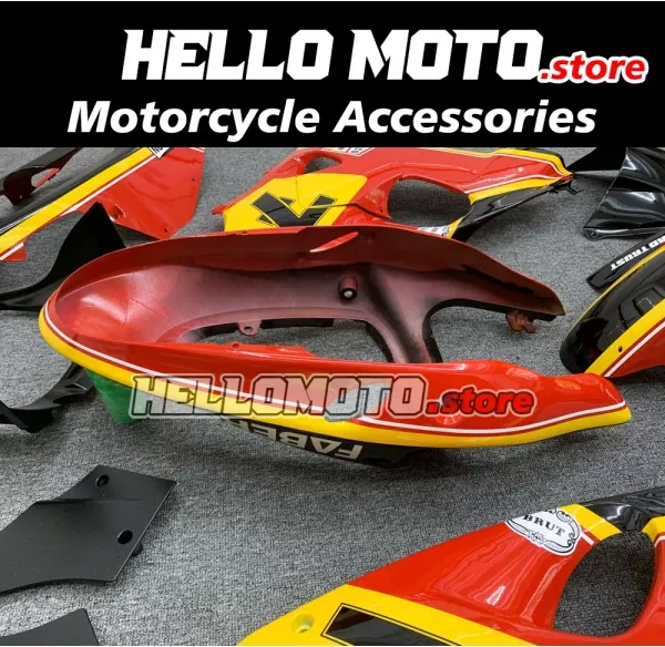 Suzuki TL1000R 1998-2003 Fairing P/N 2R10