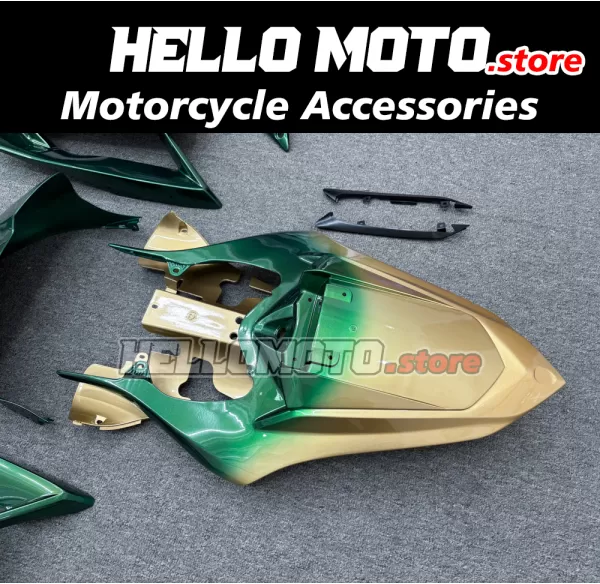 Yamaha YZF-R1 2007-2008 Fairing P/N 3E22