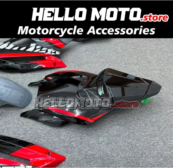 Yamaha YZF-R6 2006-2007 Fairing P/N 3L33