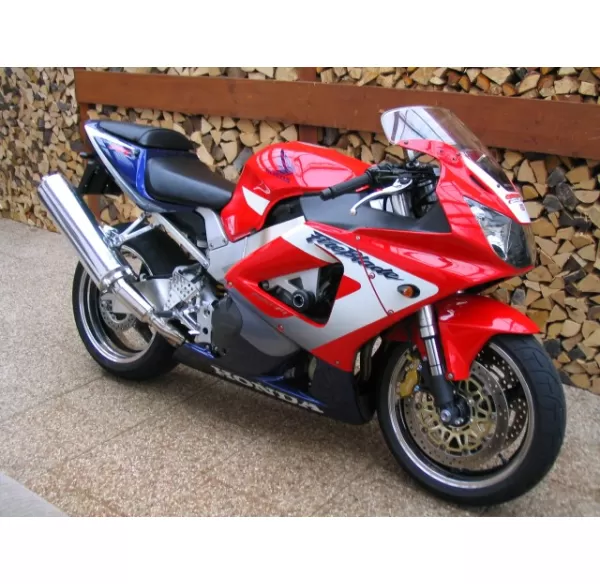 Honda CBR 929RR 2000-2001 Fairing P/N 1AF10 Honda CBR 929RR 2000-2001 Fairing P/N 1AF10