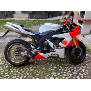 Yamaha YZF-R1 2004-2006 Fairing P/N 3D29